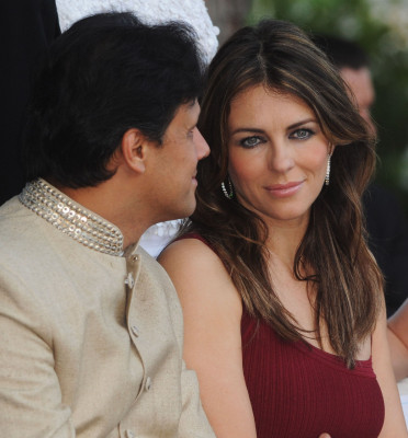Elizabeth Hurley pic #210082