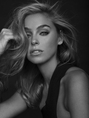 Elizabeth Turner pic #1152910