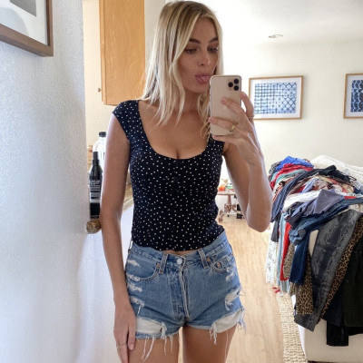 Elizabeth Turner pic #1226115