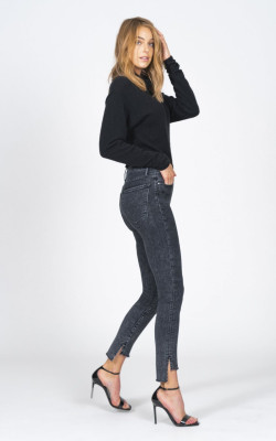 Elizabeth Turner pic #1211211