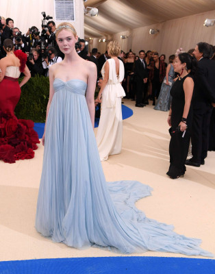Elle Fanning pic #929976