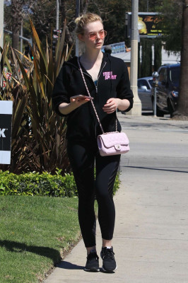 Elle Fanning pic #1024804