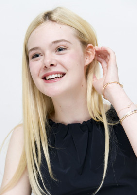 Elle Fanning pic #706372