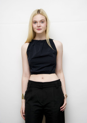 Elle Fanning pic #706370