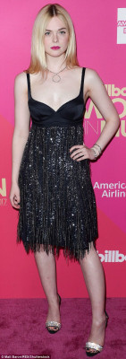 Elle Fanning pic #985054