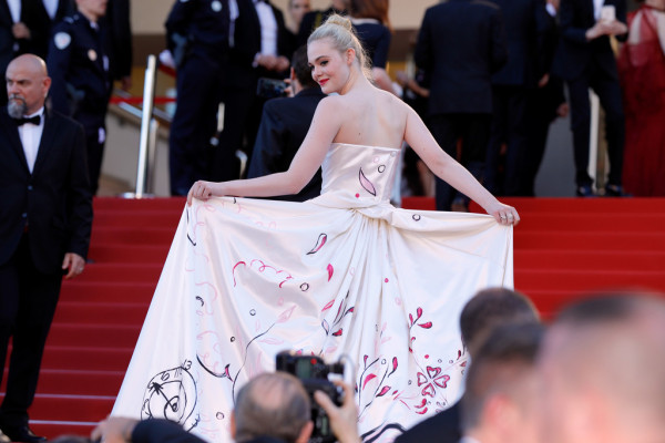 Elle Fanning pic #933915