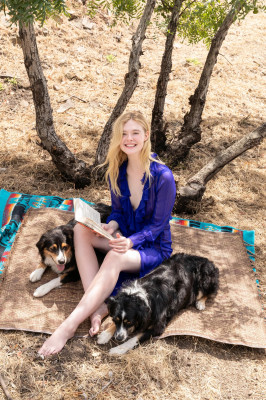 Elle Fanning pic #1234353