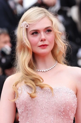 Elle Fanning pic #1304316