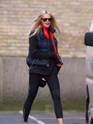 photo 4 in Elle Macpherson gallery [id551896] 2012-11-13 00:00:00
