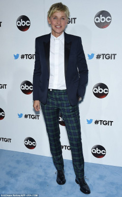 photo 8 in Ellen DeGeneres gallery [id733718] 2014-10-20 00:00:00