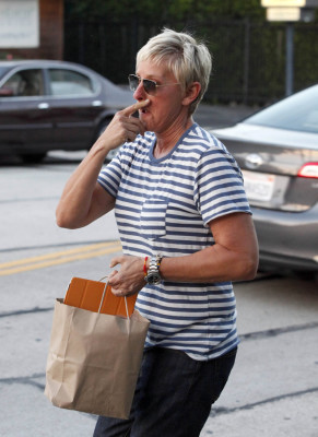 Ellen DeGeneres pic #527884