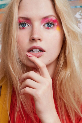 photo 13 in Ellie Bamber gallery [id1127522] 2019-05-06 00:00:00