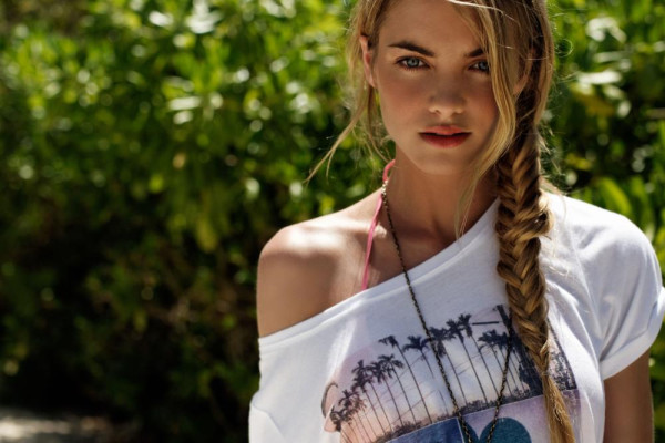 Elyse Taylor pic #440398