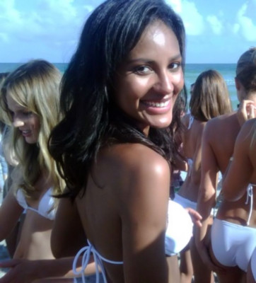 Emanuela de Paula pic #118584