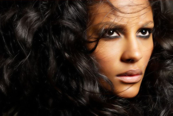 Emanuela de Paula pic #121144