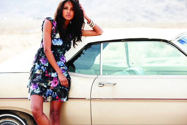 Emanuela de Paula pic #353919