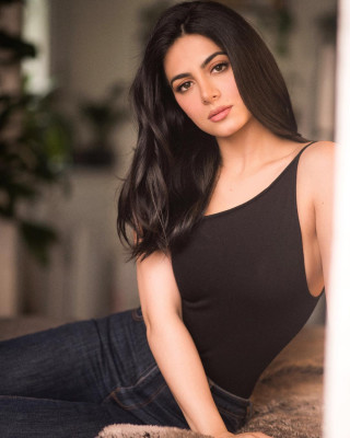 Emeraude Toubia pic #1112963