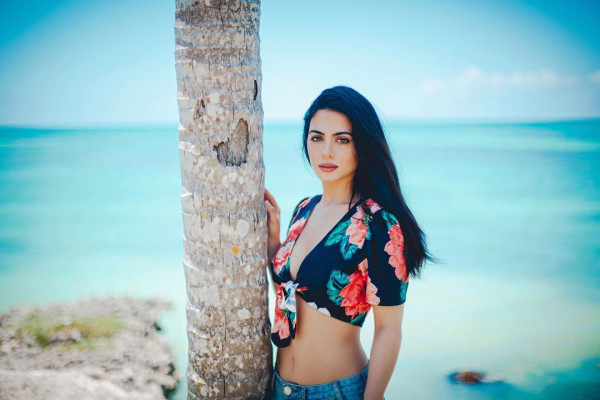 Emeraude Toubia pic #941634