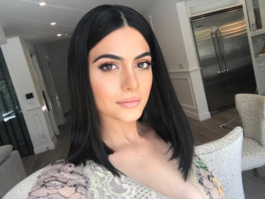 Emeraude Toubia pic #956269