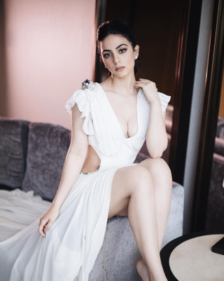 Emeraude Toubia pic #1038721