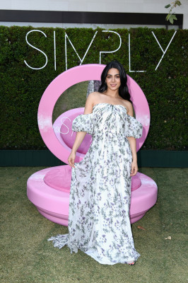 Emeraude Toubia pic #1058255