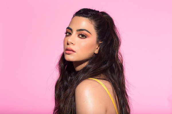Emeraude Toubia pic #1111997