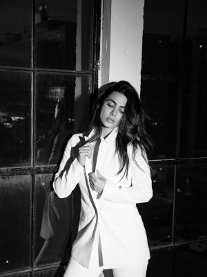 Emeraude Toubia pic #1298210