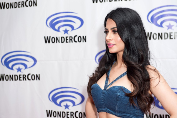 Emeraude Toubia pic #956346