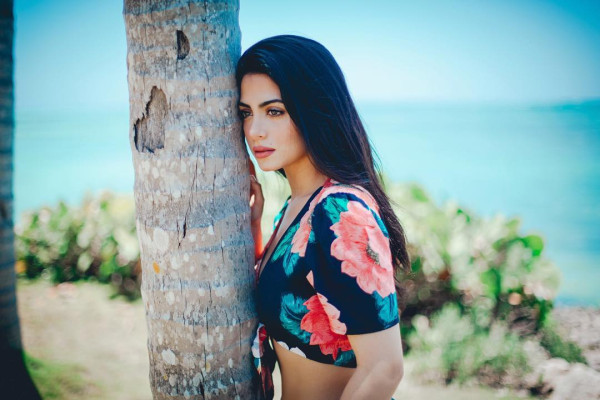 Emeraude Toubia pic #941633