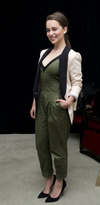 Emilia Clarke pic #683452