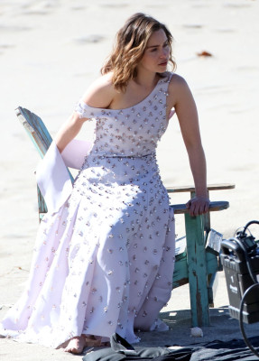Emilia Clarke pic #832050