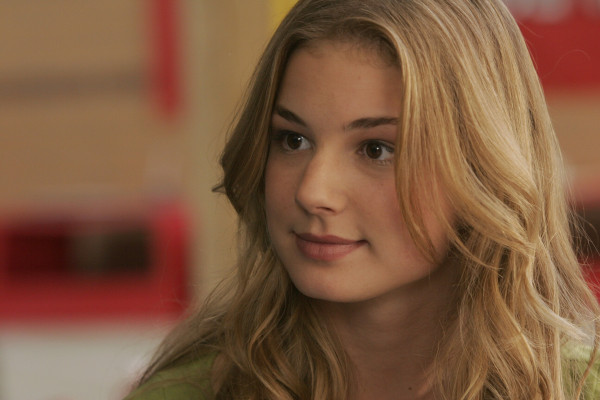Emily van Camp pic #784438