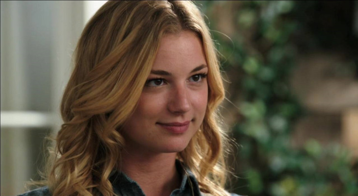 Emily van Camp pic #733546