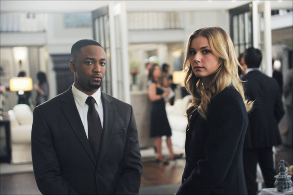 Emily van Camp pic #794343