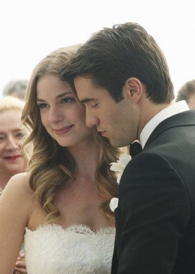 Emily van Camp pic #712448