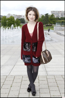 photo 14 in Emily Browning gallery [id679391] 2014-03-17 00:00:00