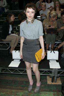 Emily Browning pic #693025