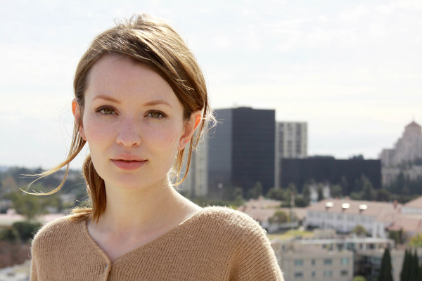 Emily Browning pic #674351