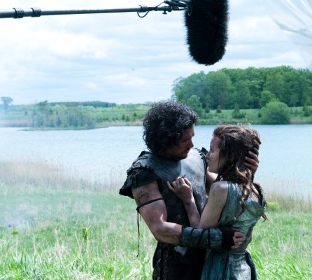 Emily Browning pic #680072