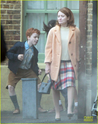 Emily Browning pic #714318