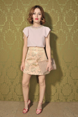 Emily Browning pic #717673