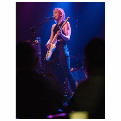 Emily Kinney pic #1078487