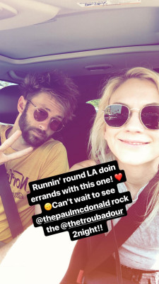 Emily Kinney pic #1067258
