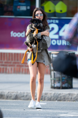 Emily Ratajkowski pic #1139616