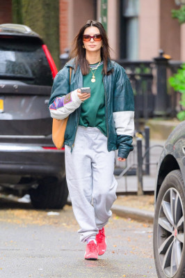 photo 13 in Emily Ratajkowski gallery [id1351040] 2024-06-01 00:00:00