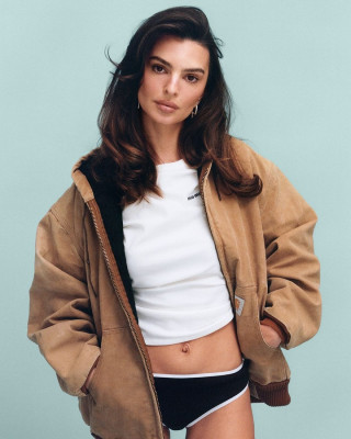 photo 13 in Ratajkowski gallery [id1371666] 2025-05-17 00:00:00