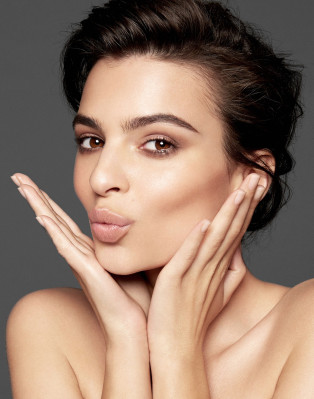 Emily Ratajkowski pic #805307