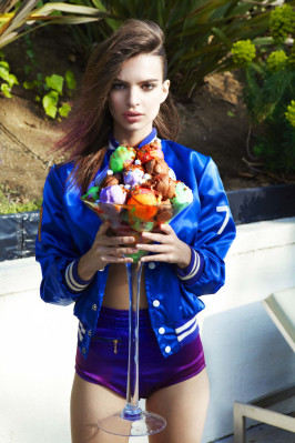 photo 9 in Ratajkowski gallery [id519340] 2012-08-06 00:00:00
