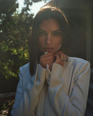 Emily Ratajkowski pic #1199825