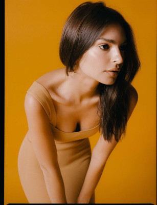 Emily Ratajkowski pic #1149326